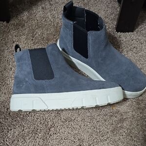 Womens Gray Suede Chelsea Boots